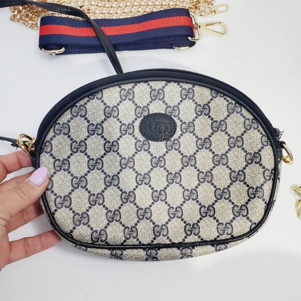 Gucci Authentic Vintage GG monogram PVC leather crossbody pouch bag - Picture 2 of 16
